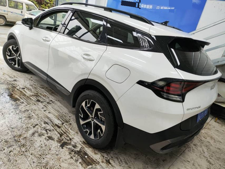 狮铂拓界 Kia 2023 1.5T 2WD Premium Edition Auto