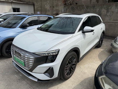 Audi 2022 Q5 e-tron 40 Type Auto