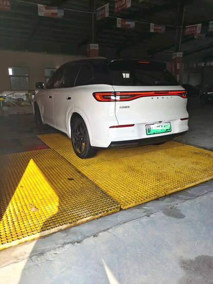 Geely Galaxy 2026 E5 610km Explorer + Edition Auto