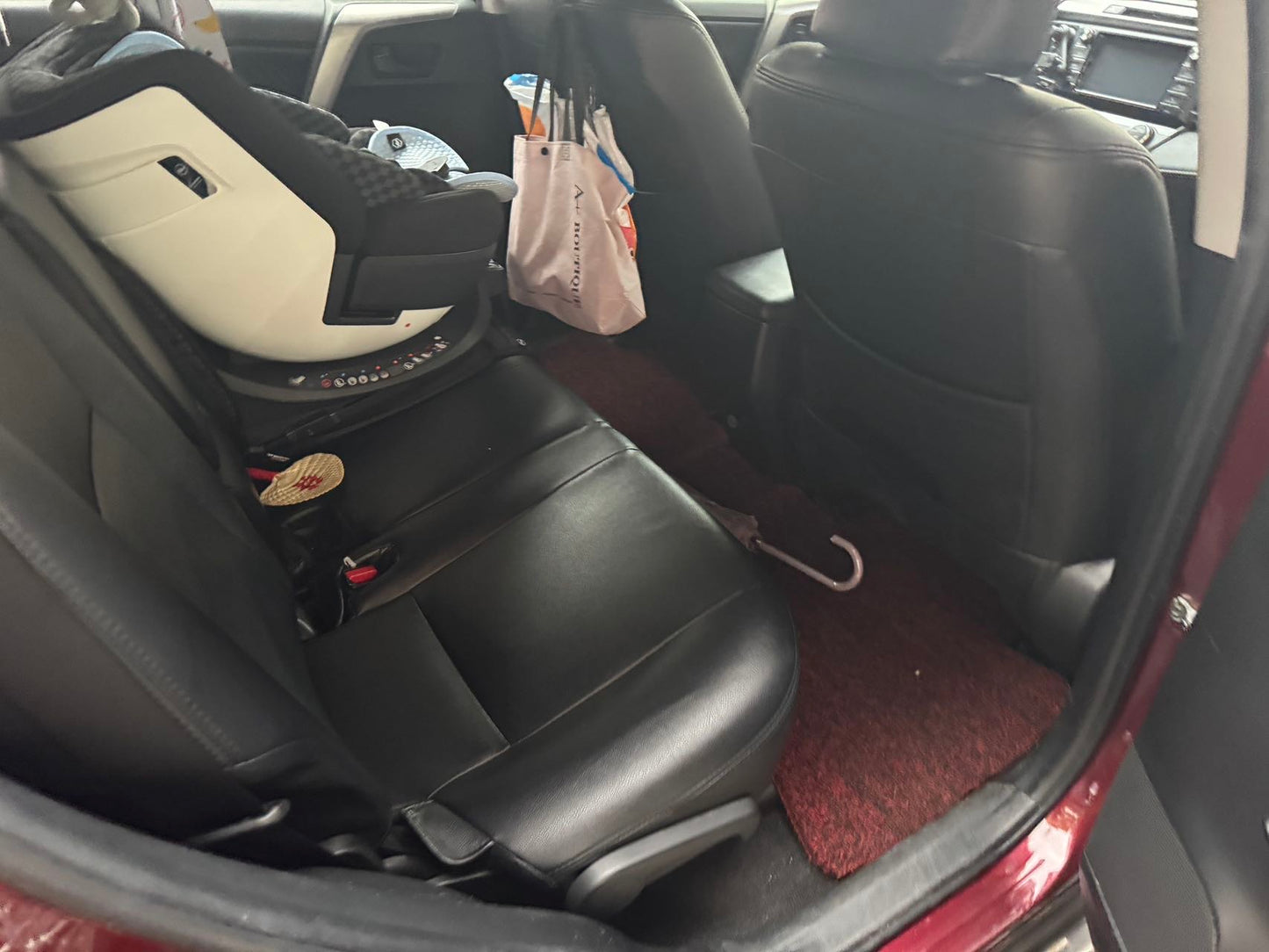 丰田 2019款 RAV4 荣放 2.0L 两驱先锋版 自动版