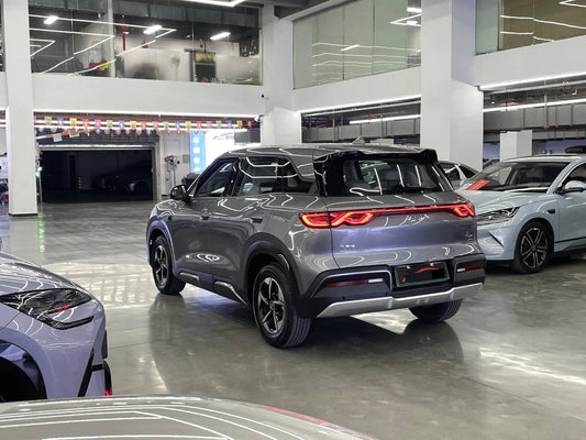 BYD 2025 Yuan UP Smart Drive Edition 401KM Advanced Type Auto （1098）