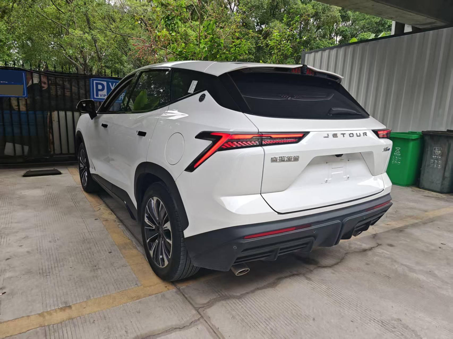 捷途大圣i-DM 2023款 1.5T 闪电02 自动挡