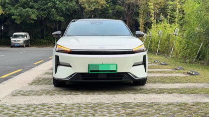 جيلي جالاكسي 2023 L6 1.5T 125 كم بلس أوتو
