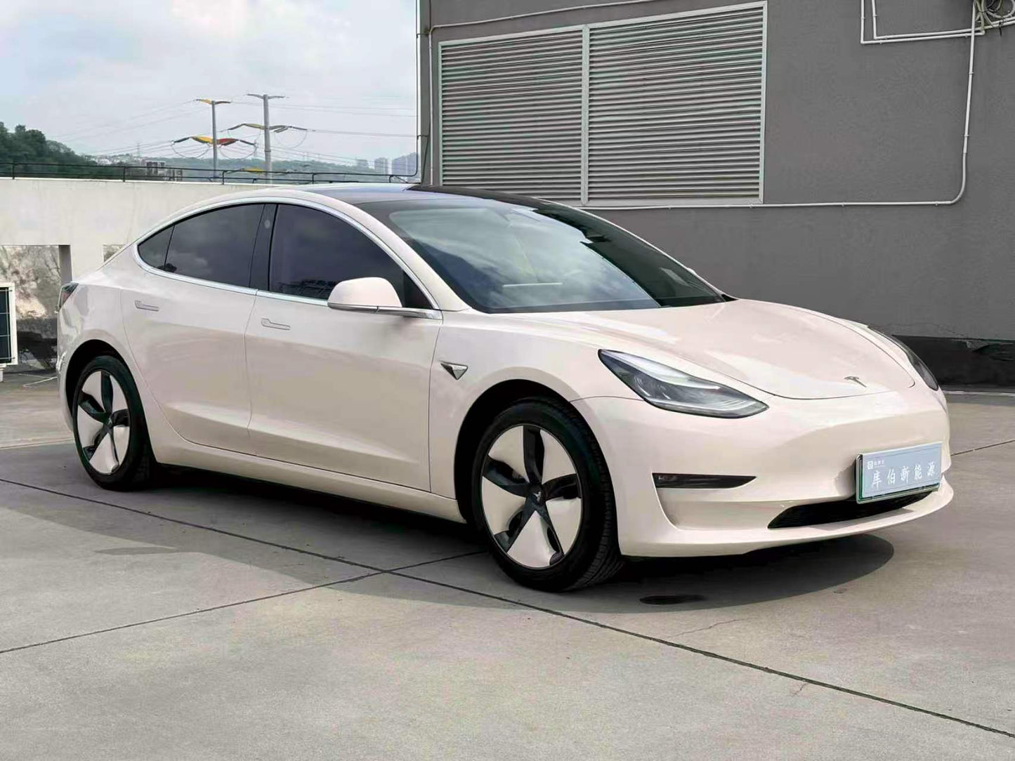 Tesla Model 3( )2019 Model 3 Long Range RWD Edition