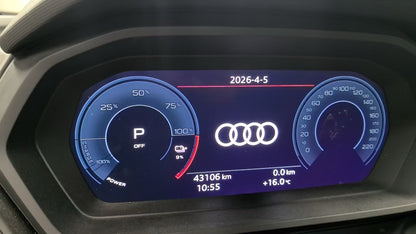 Audi 2022 Q5 e-tron 40 Type Auto