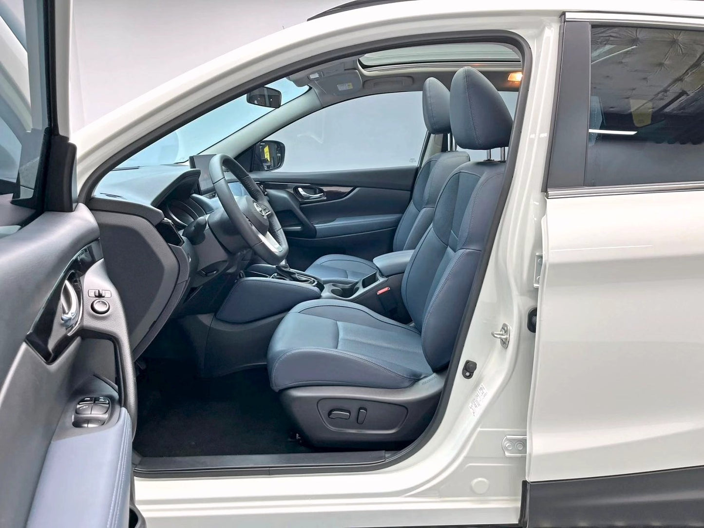 نيسان 2025 · 2.0 XV+ الإصدار المتطور أوتوماتيك