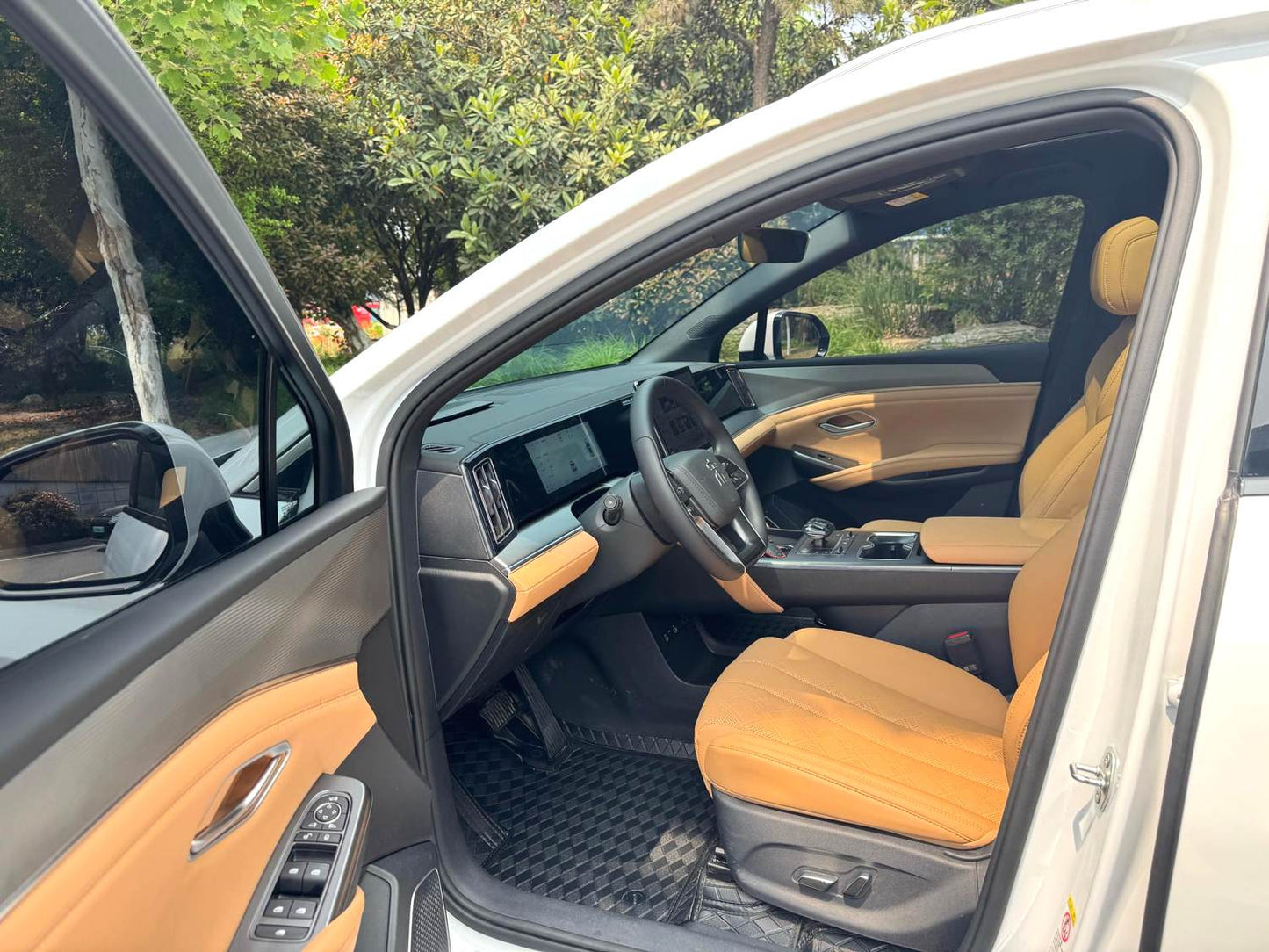 BYD 2024 Song L DM-i 1.5 112km Advanced Type Auto （1458）