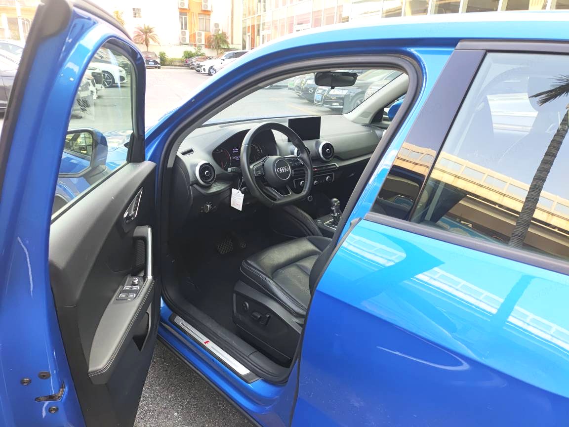 أودي 2022 Q2L 1.4TFSI 35TFSI طراز فاشن أوتوماتيك