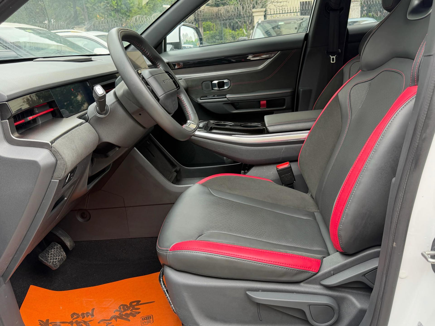 大圣 Jetour 2022 1.6T PLUS Auto