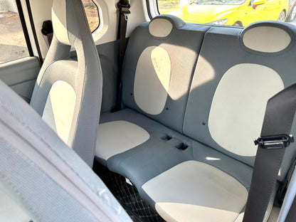 Toyota 2024 170km Vitality Auto