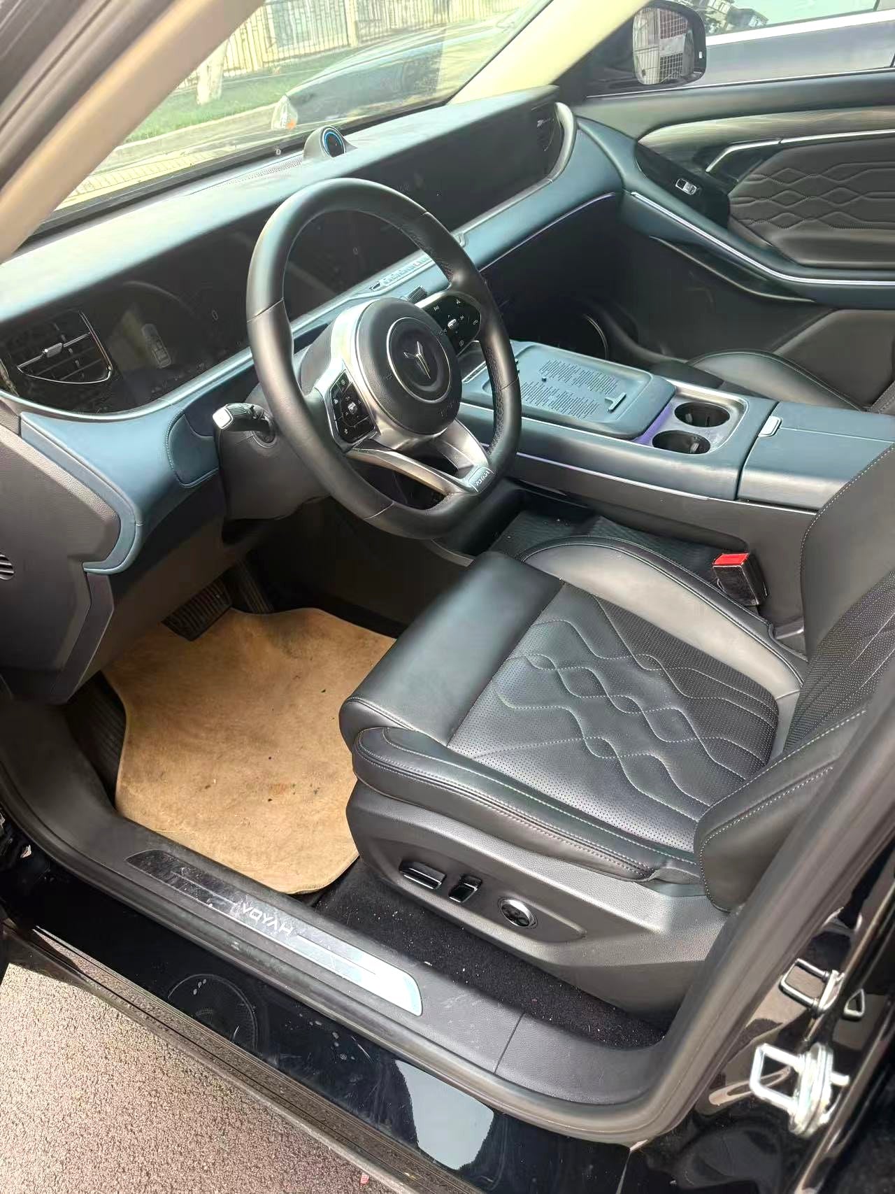 Voyah 2024 FREE Ultra Long Range Smart Drive Edition Auto
