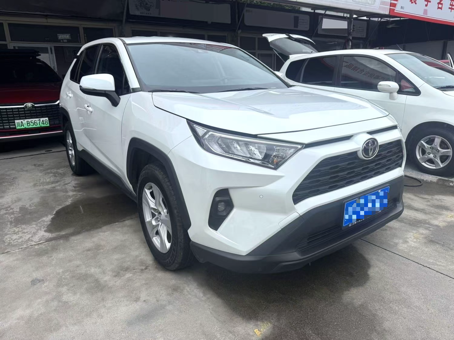 Toyota 2023 RAV4 2.0 2WD Urban Edition Auto （1768）