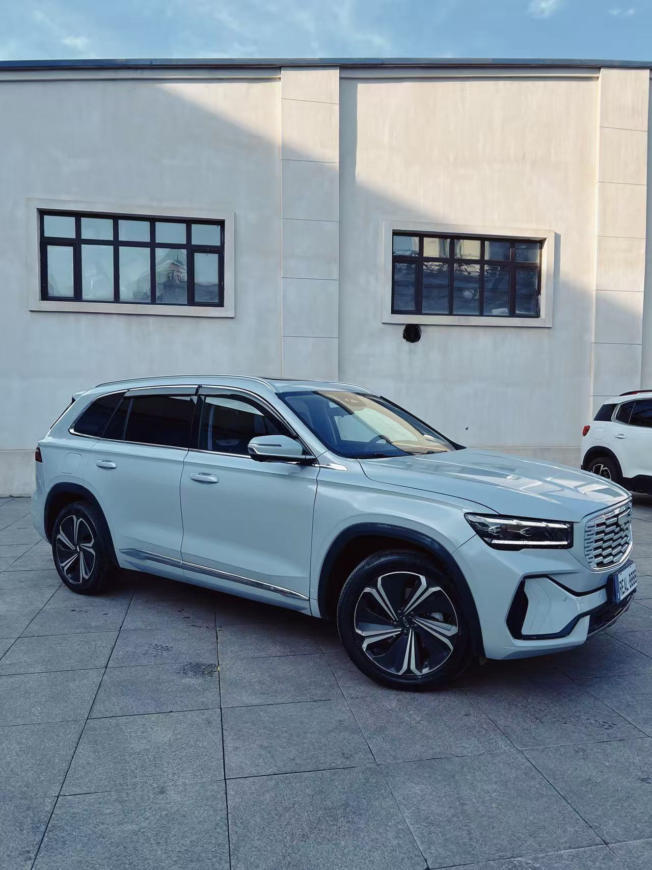 Geely 2022 Xingyue L Hi·X 1.5T Hybrid Edition Super Auto
