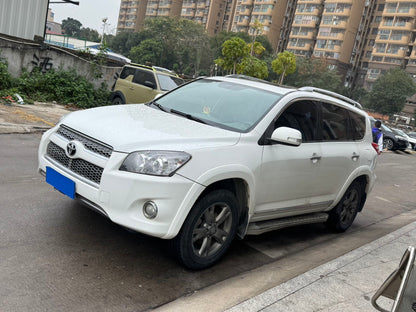 丰田 2012 款 RAV4 2.4L 豪华版 自动挡