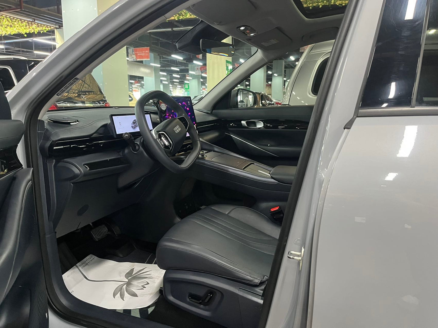 Geely银河 Geely Galaxy 2024 E5 440Km Explorer Edition Auto