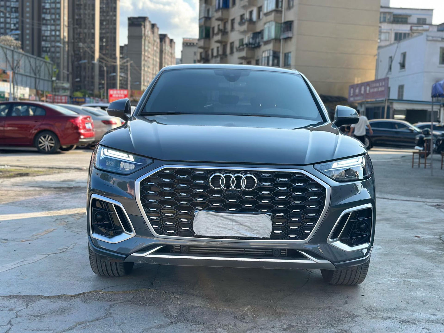 奥迪 2021 Q5L Sportback 2.0TFSI 45TFSI 豪华型 自动