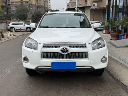 丰田 2012 款 RAV4 2.4L 豪华版 自动挡