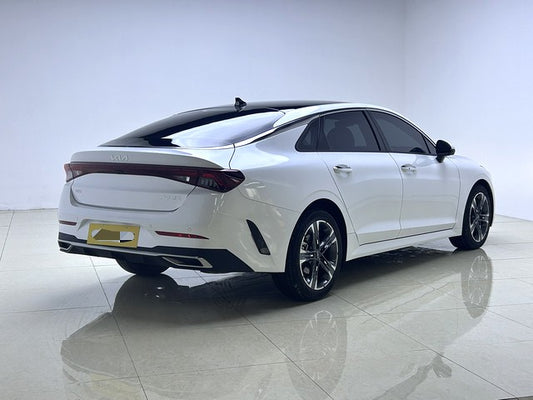 كيا K5 2025 1.5T نسخة بريميوم أوتوماتيك (1598)