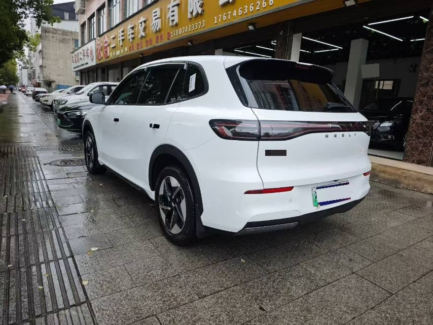 Geely银河 Geely Galaxy 2024 E5 440Km Explorer Edition Auto