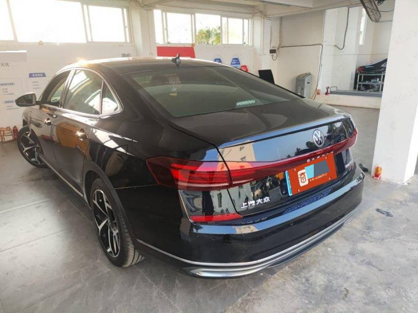 大众汽车 2023款 2.0TSI 330TSI 自动挡 版本