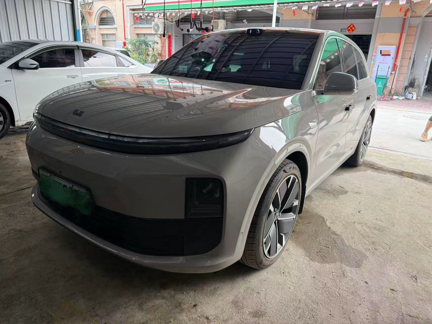 理想 2025 L6 Max 智能版 汽车