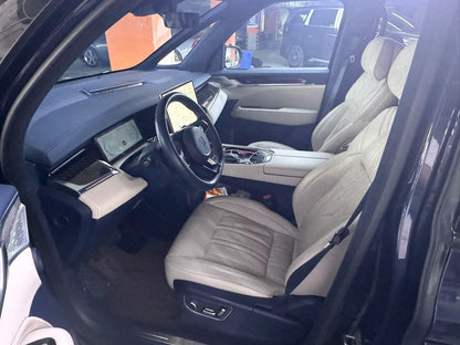 Zeekr 2022 Zeekr 009 WE Edition Auto （4990）