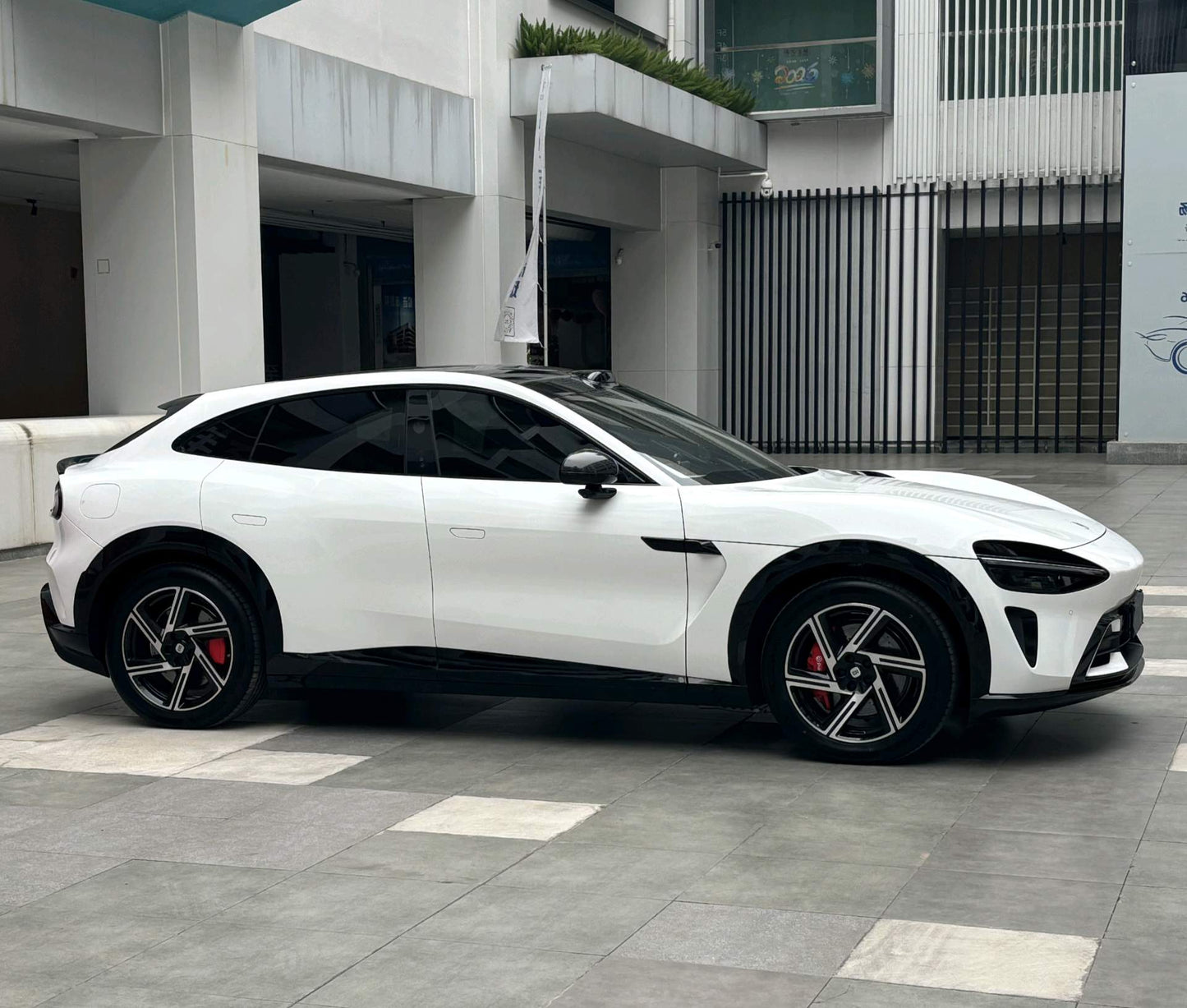 Xiaomi 2025 YU7 Ultra Long Range High Performance 4WD Max Edition Auto
