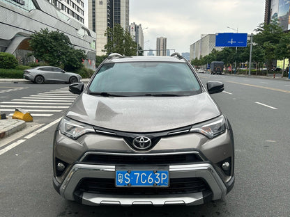 丰田 2019款 RAV4荣放 2.0L 两驱风尚版 自动挡
