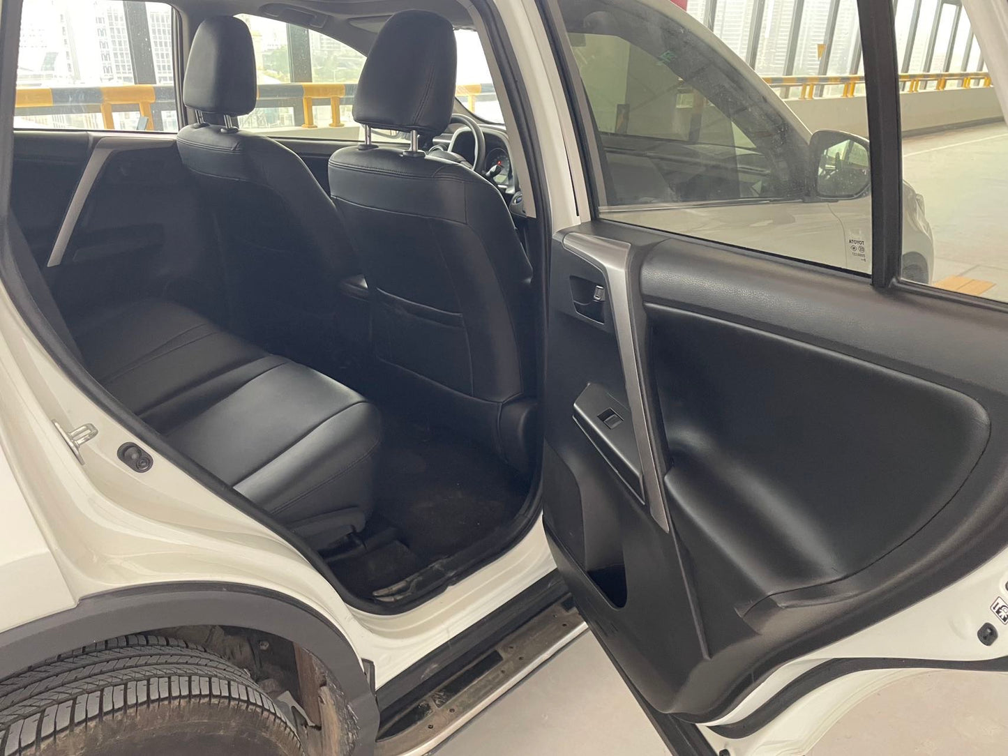 Toyota 2019 RAV4 2.0 2WD Pioneer Edition Auto