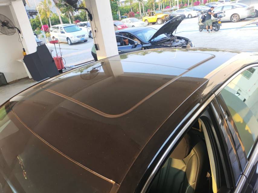 大众汽车 2023款 2.0TSI 330TSI 自动挡 版本