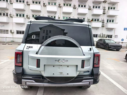 Fang Cheng Bao 2025 8 2.0T Flagship Edition 6 -Seat （4078）