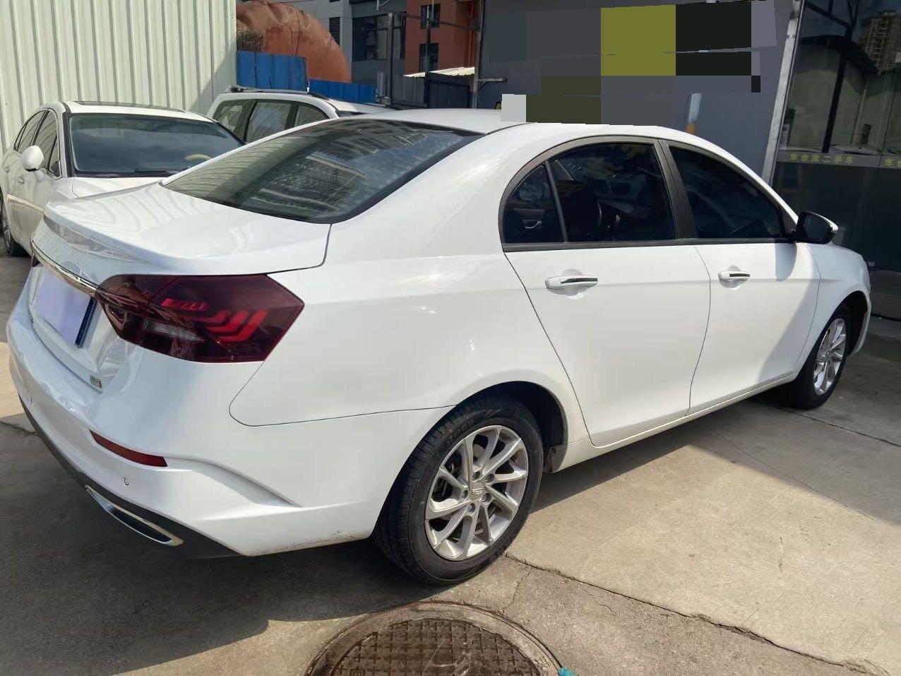 吉利2021款帝豪 - 轿车 1.5 UP 豪华型 手动