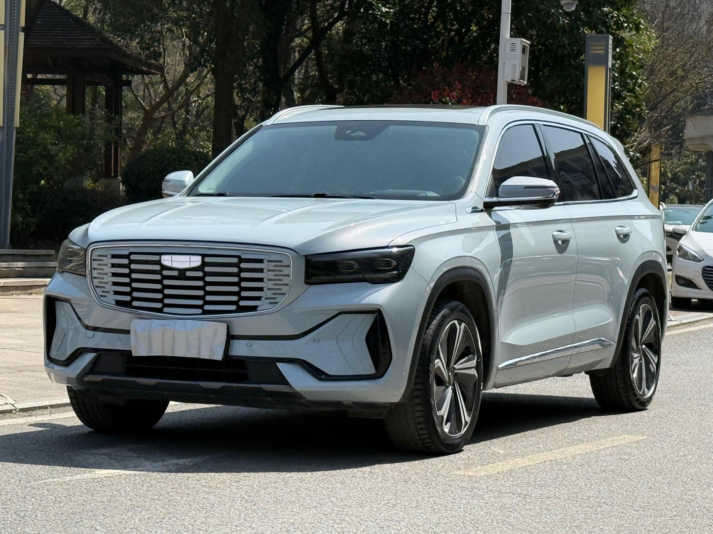 Geely 2022 Xingyue L Hi·X 1.5T Hybrid Edition Super Auto