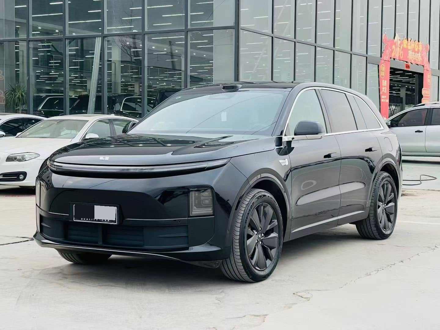 理想 2025 L6 Max 智能版 汽车