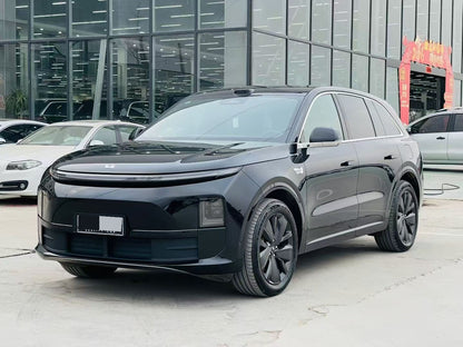 理想 2025 L6 Max 智能版 汽车