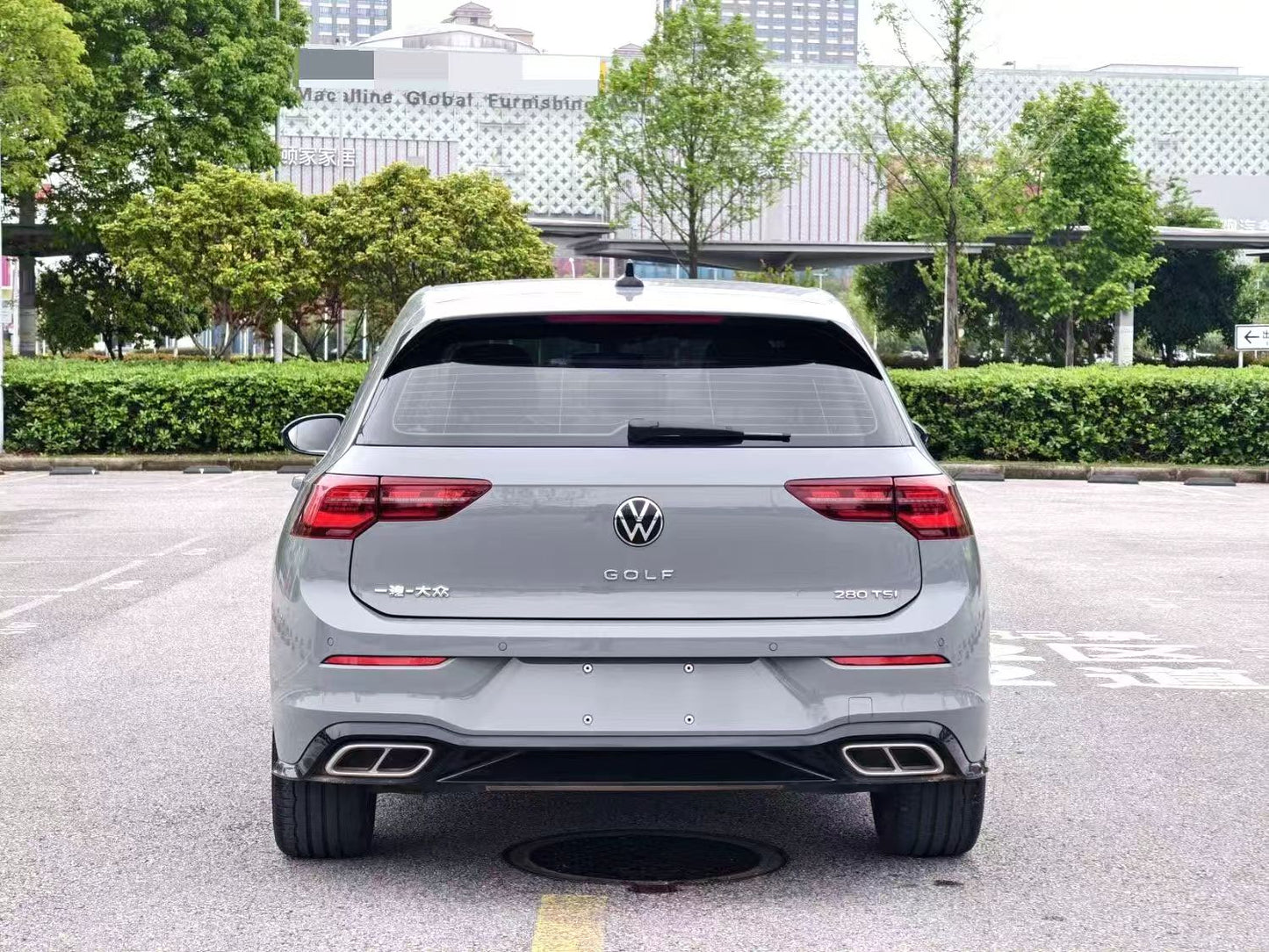 Volkswagen 2023 8 R-Line 1.4TSI 280TSI Lite Auto