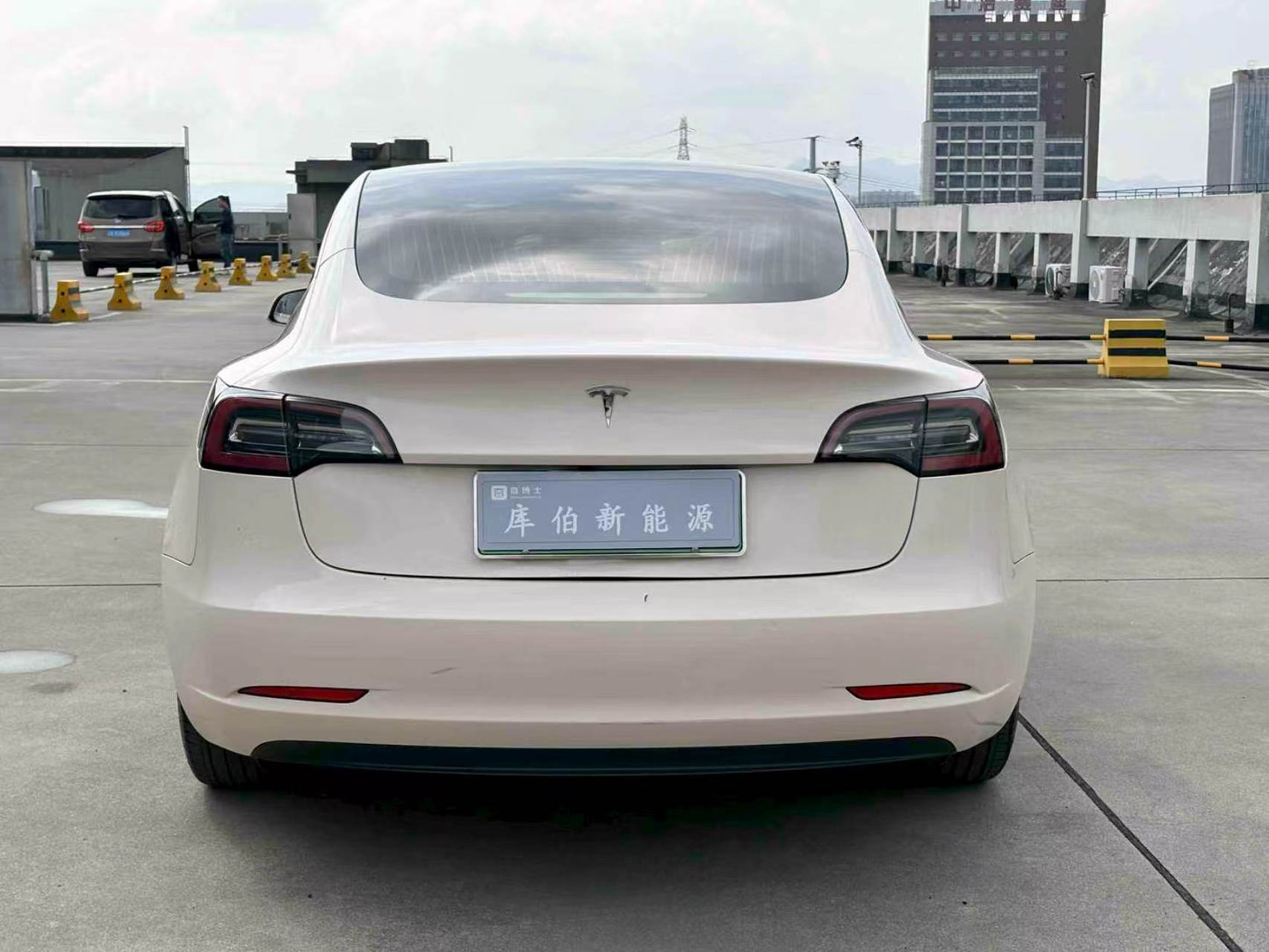 Tesla Model 3( )2019 Model 3 Long Range RWD Edition