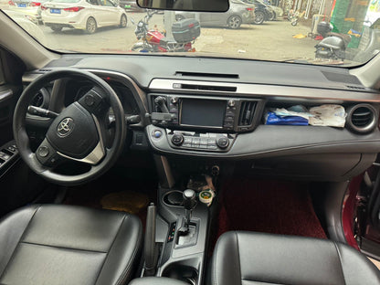 丰田 2019款 RAV4 荣放 2.0L 两驱先锋版 自动版