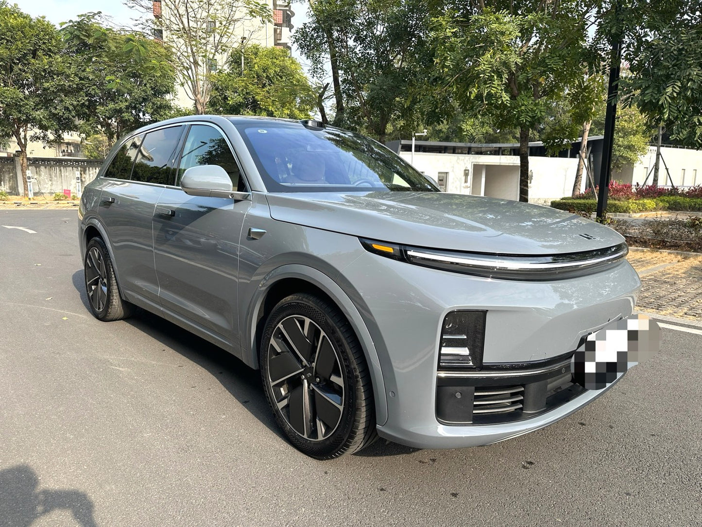 理想汽车2025款L7 Ultra智能版
