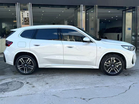 BMW X1 sDrive25Li 2.0T M Sport موديل 2024 (3169)