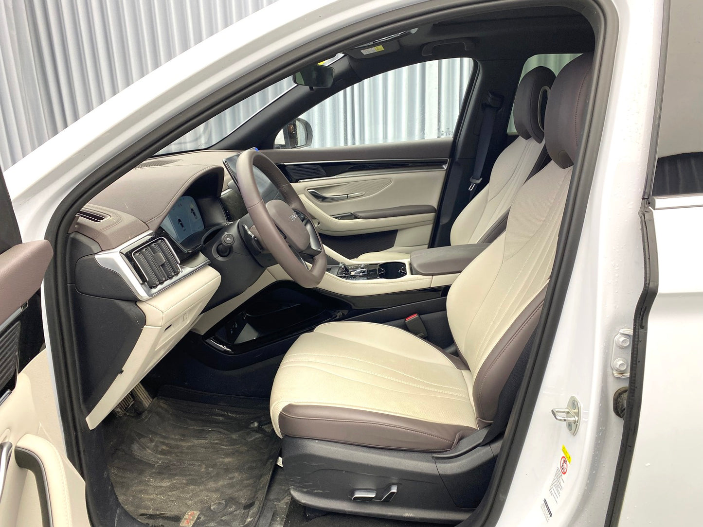 BYD Song PLUS NEV 2025 Song PLUS EV Smart Drive Edition 520km Premium Type Auto （1598）