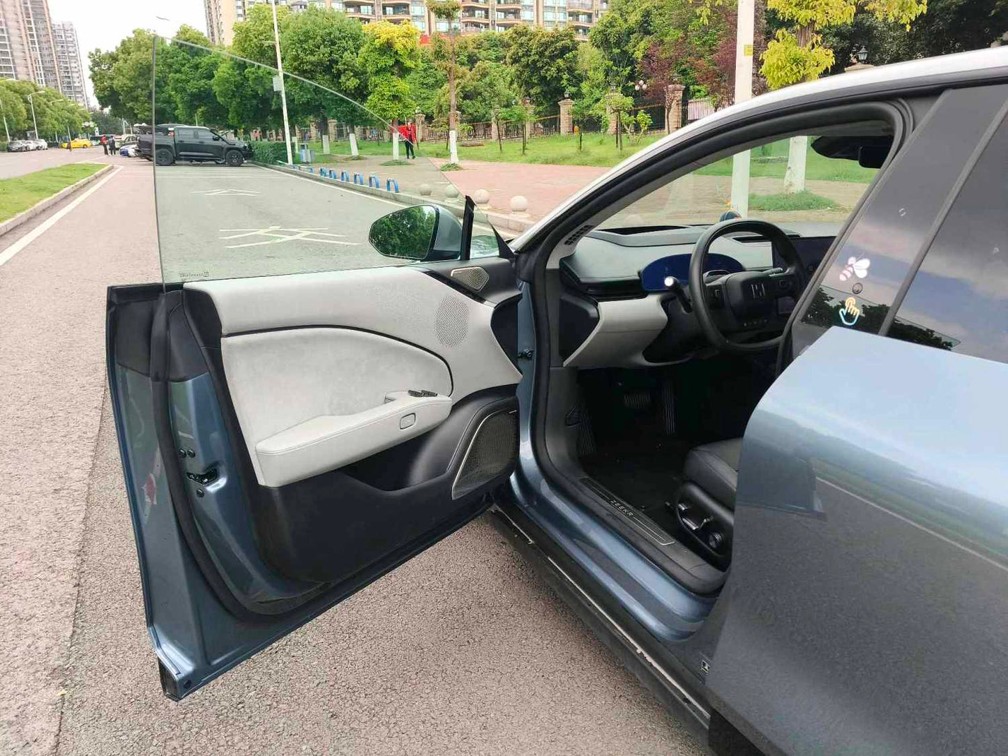 Zeekr 2024 Zeekr 007 RWD Smart Drive Edition 100kWh Auto （2599）