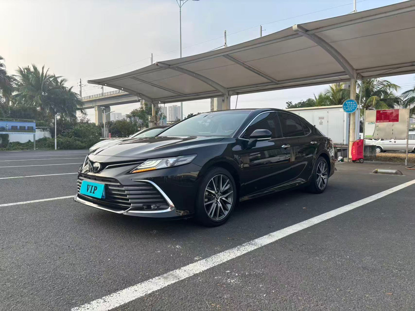 Toyota 2021 2.5G Luxury Edition Auto