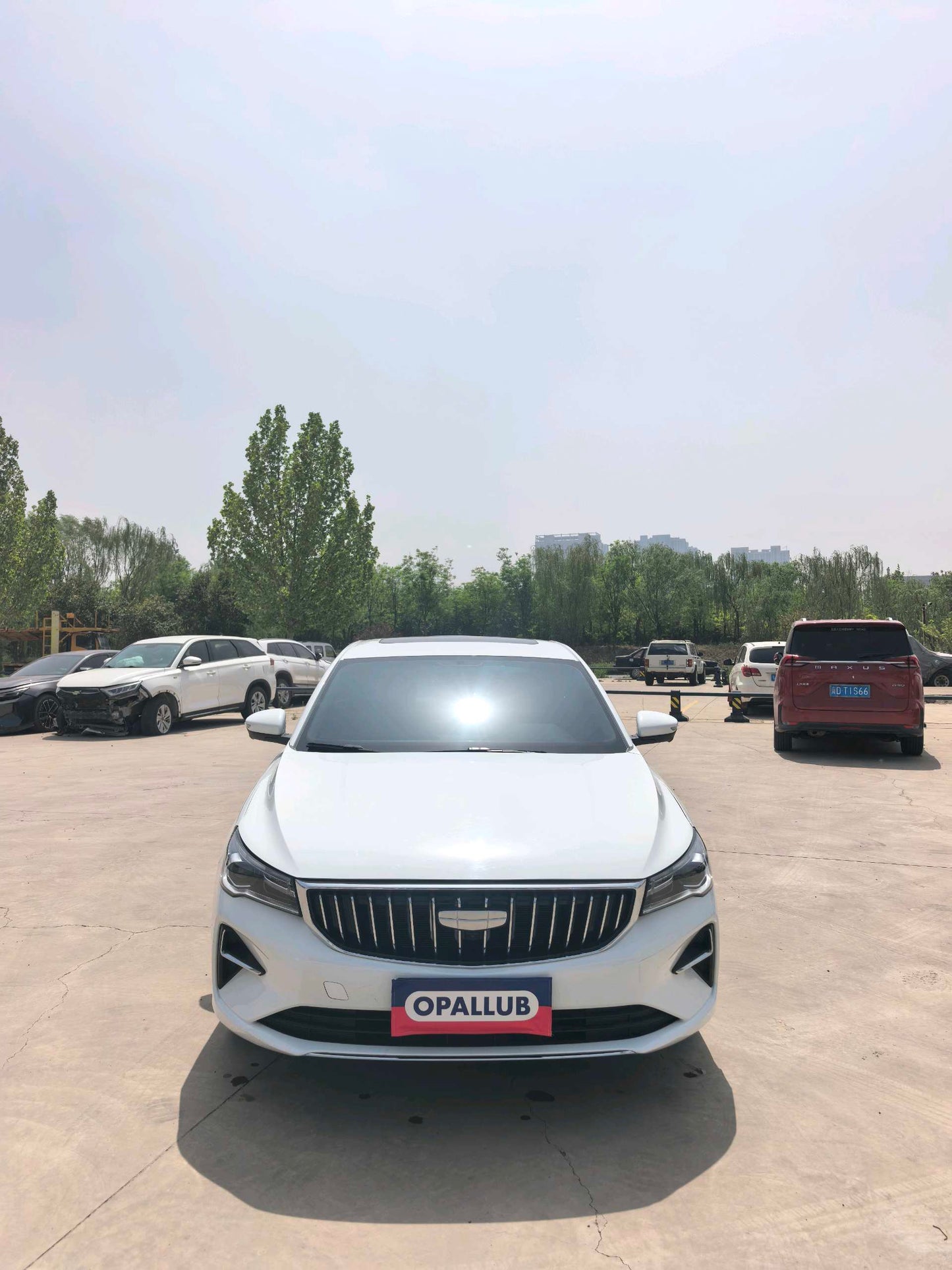 Geely 2025 Emgrand - Sedan 1.5 Flagship Type Auto