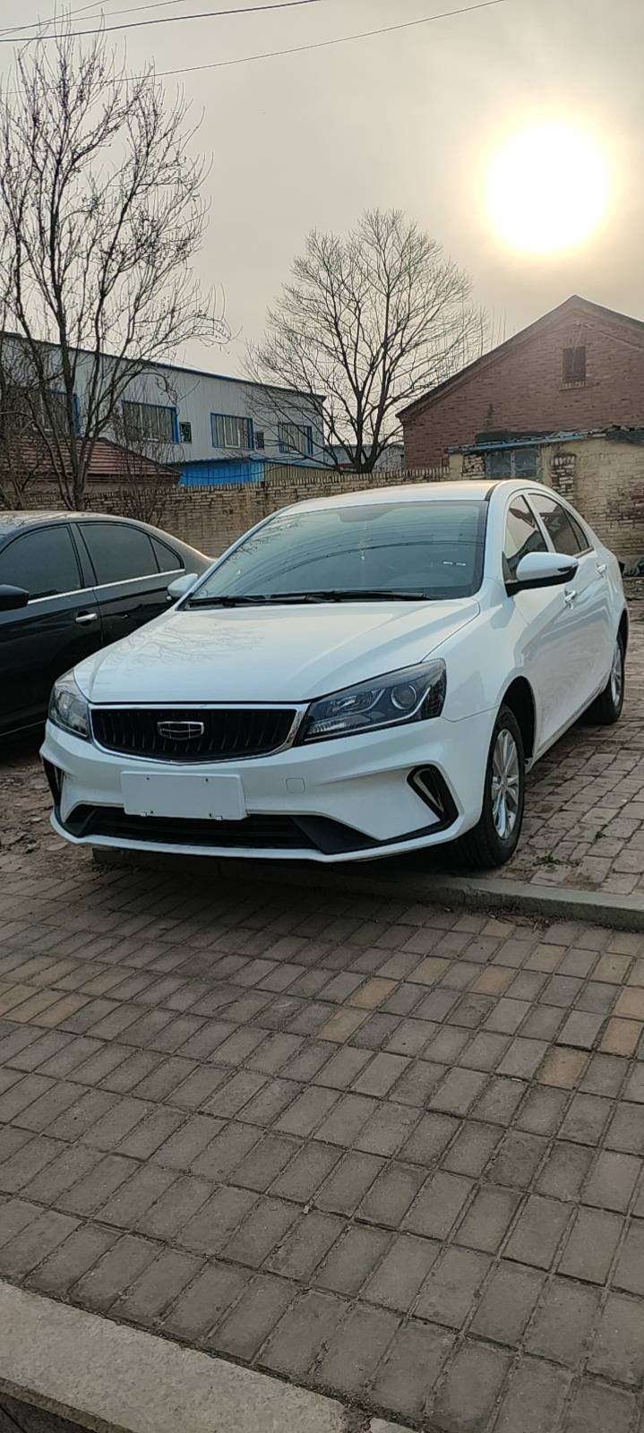 吉利2020款帝豪 - 轿车 1.5L 豪华型 手动挡