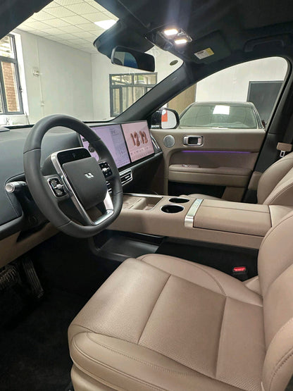 理想 2025 L6 Max 智能版 汽车