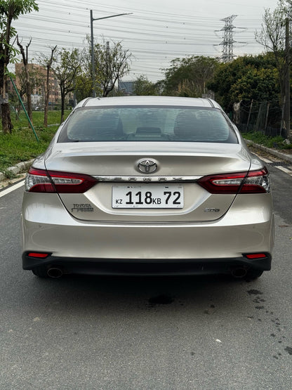 Toyota 2018 2.0G Luxury Edition Auto