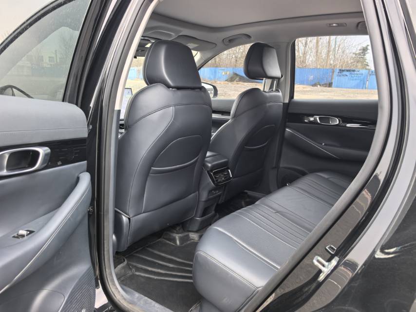 Geely银河 Geely Galaxy 2024 E5 440Km Explorer Edition Auto