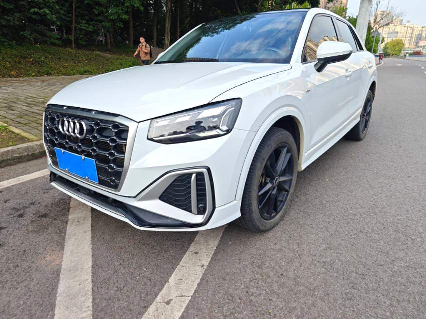 Audi 2022 Q2L 1.4TFSI 35TFSI Type Auto