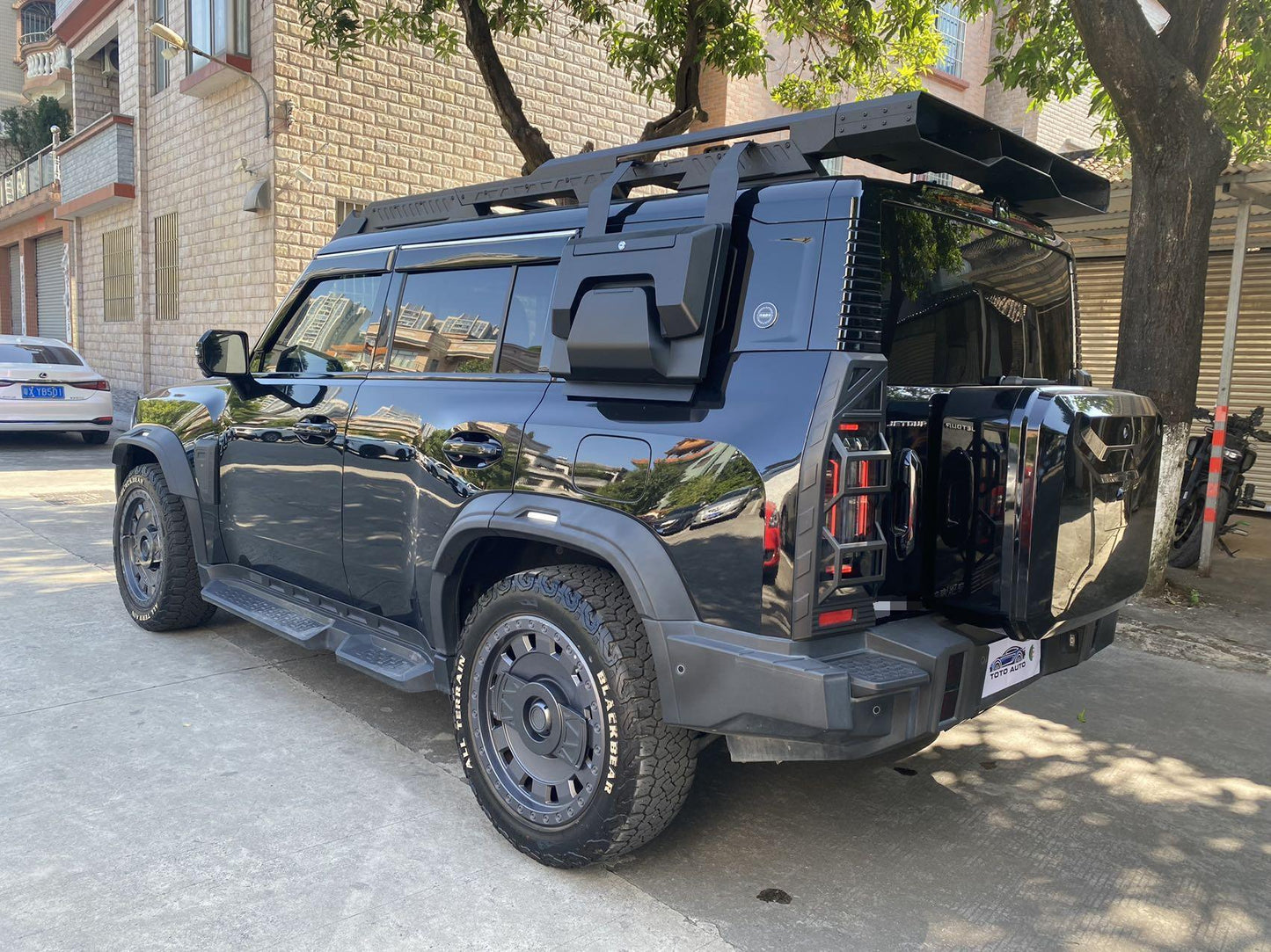 Jetour 2024 Traveler 2.0T 4WD Silver Auto